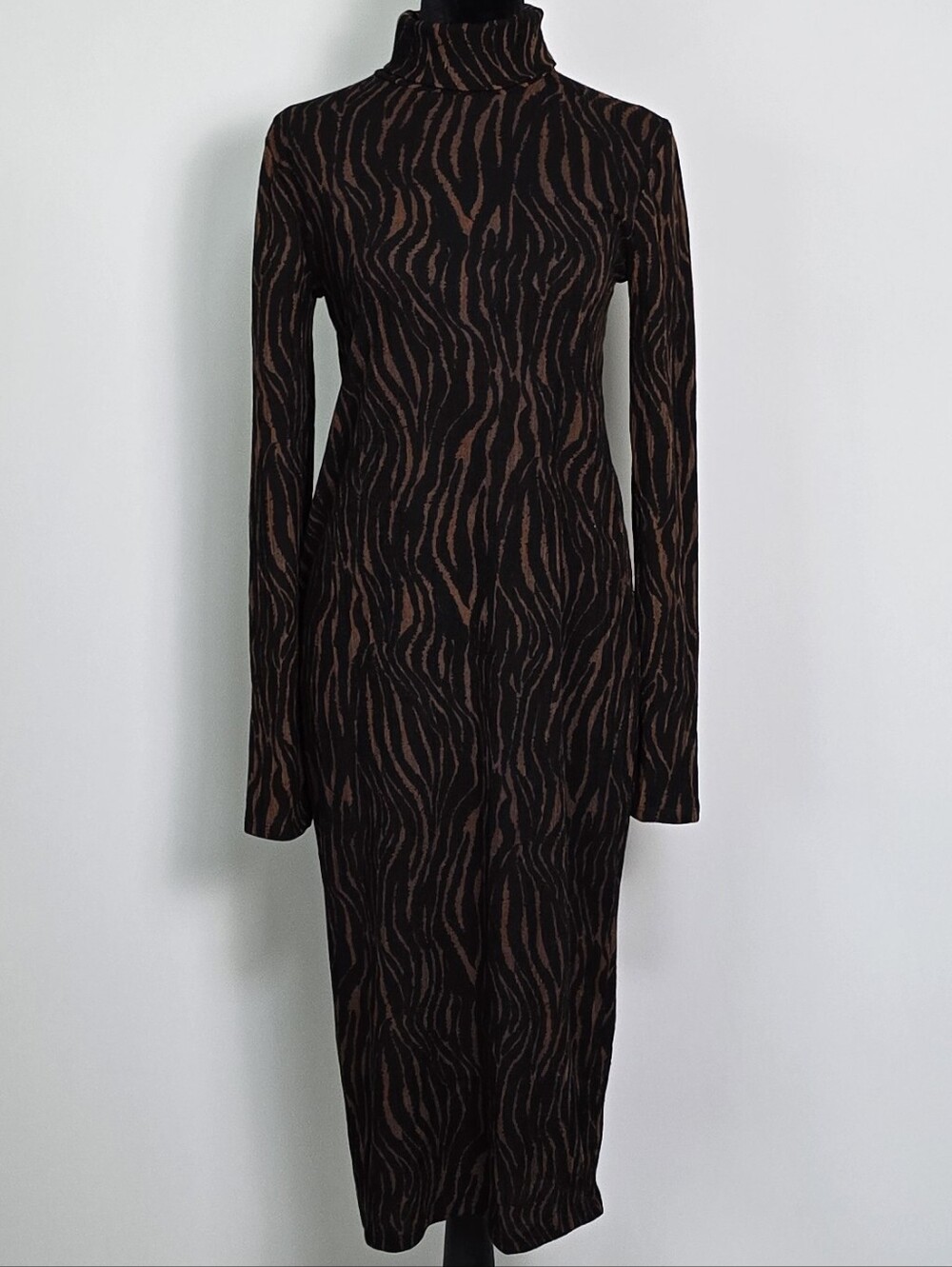 Zara Black and Brown Turtleneck Long-Sleeve Bodycon Dress